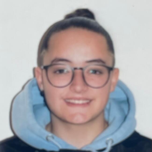 Canguro en Albacete: Maribel