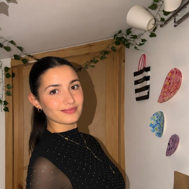 Babysitter in Pertuis: Suzanne