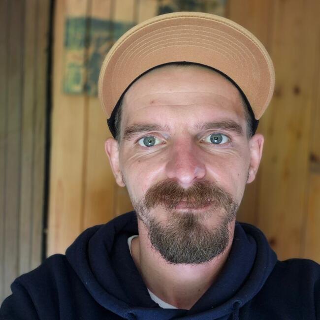 Babysitting job in Domat: Roman