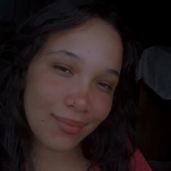 Babysitter in Nestor Gomes: Lorrany