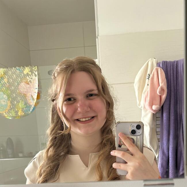 Babysitter in Groitzsch: Helena