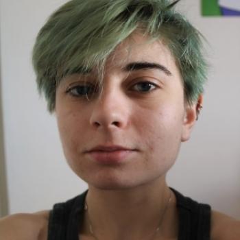 Babysitter in Saint-Herblain: Ariane