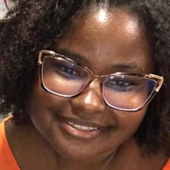 Babá em Juiz de Fora: Ana Beatriz