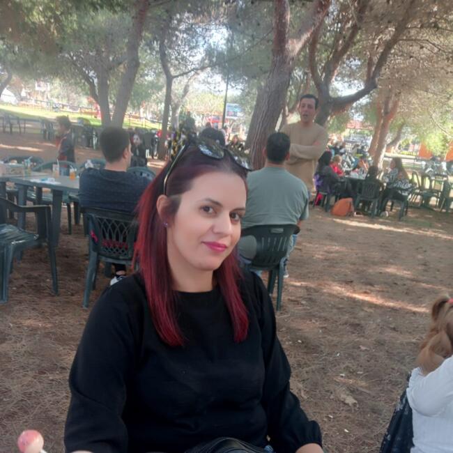 Babysitter a Torre Santa Susanna: Angela