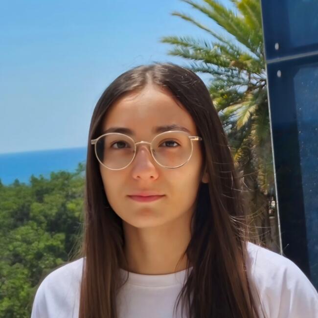 Babysitter a Gela: Jennifer