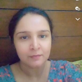 Nanny in Karachi: Tehreem