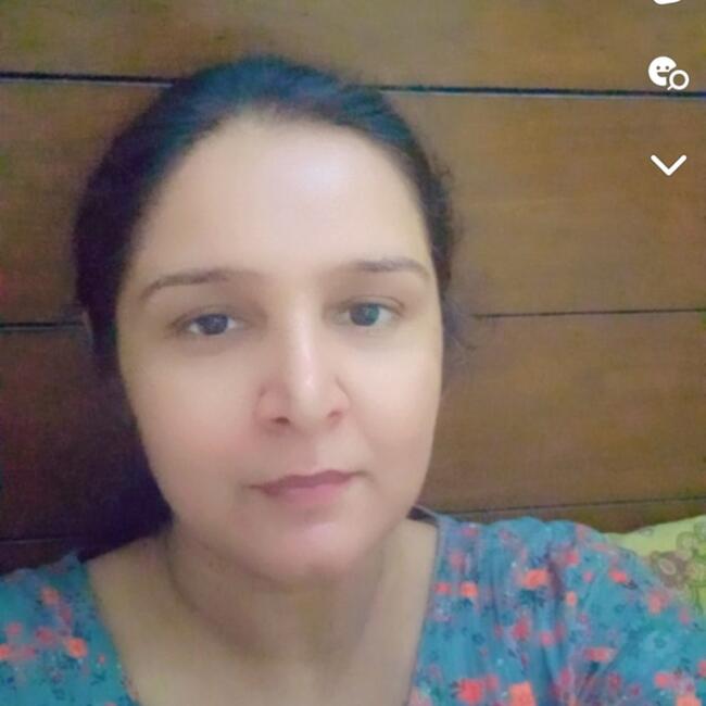 Nanny in Karachi: Tehreem