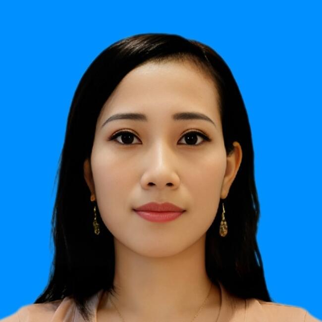 Pengasuh di Johor Bahru: Bee