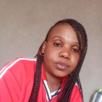 Babysitter in Saldanha: Hlengiwe Nomalanga