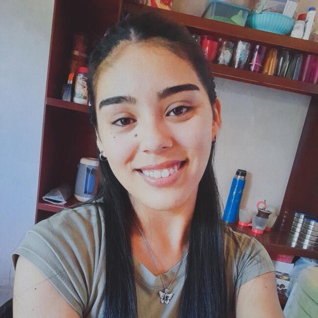 Babysitter in Morón: Aldana