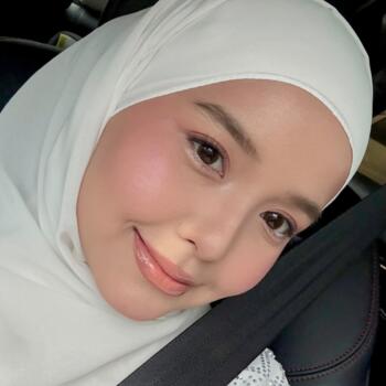 Babysitting job in Bandung: babysitting job Nurfitrah