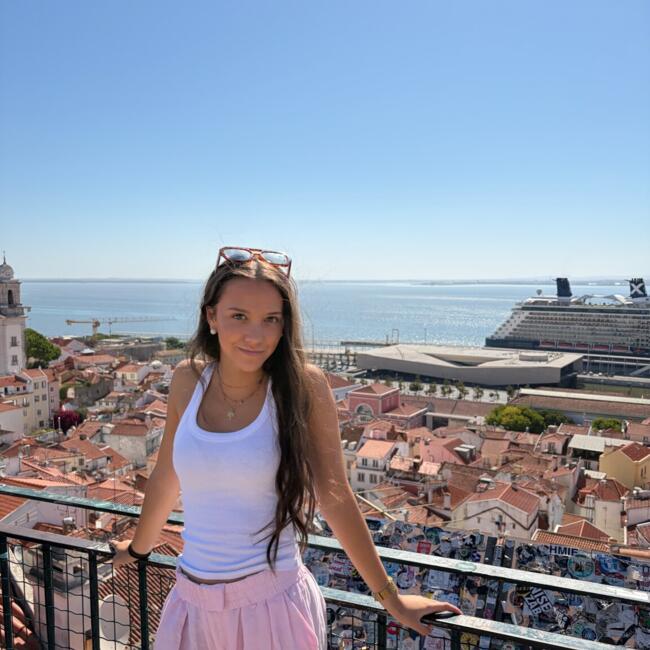 Babysitter in Zaragoza: Rocio