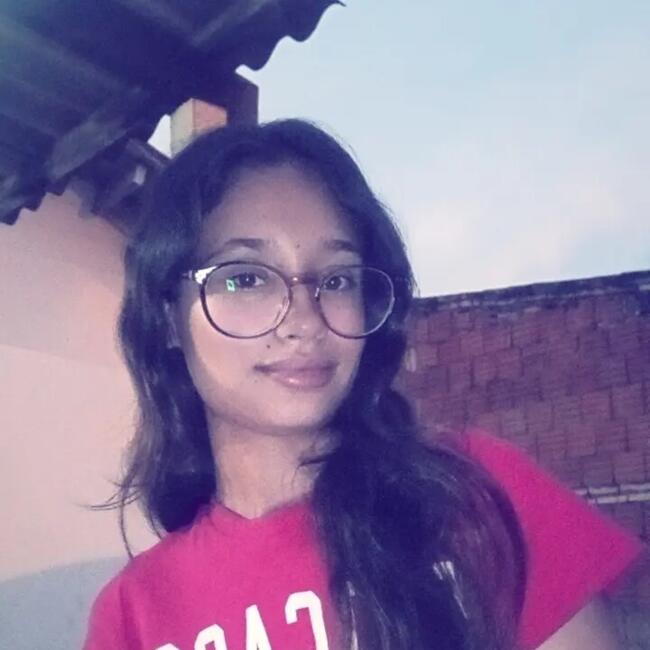 Babysitter in Fernandópolis: Jenifer