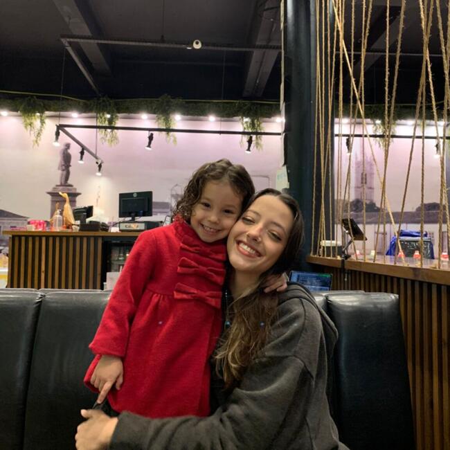 Babysitter in Poços de Caldas: Lavinia