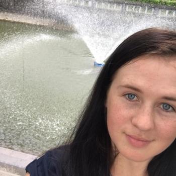 Babysitter Hamilton: Danika