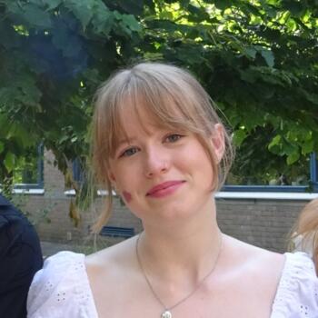 Oppas in Lage Zwaluwe: Lize