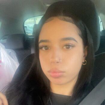 Nanny in Angoulême: Noahly