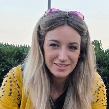 Lavori per tate a Castrignano del Capo: lavoro per babysitter Elena