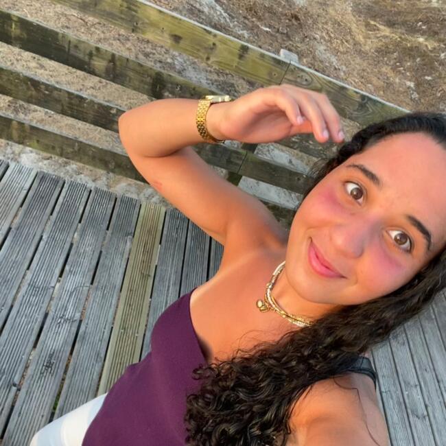 Babysitter στην περιοχή Αμαδόρα: Joana
