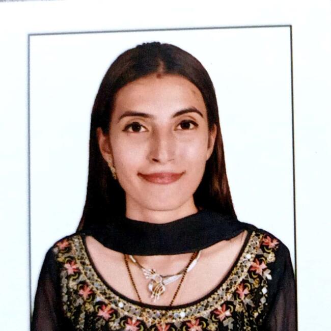 Babysitter in Brampton: Juhi