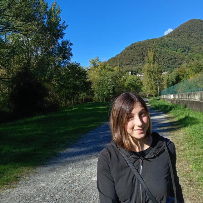Babysitter a Sant'Omobono Terme: Ines
