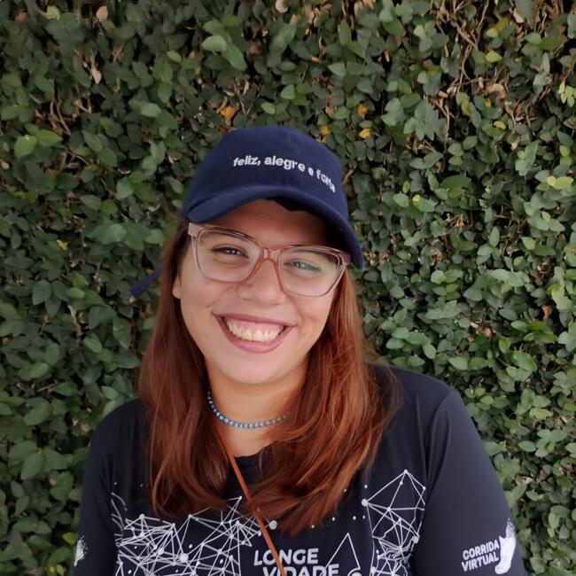 Babysitter in Niterói: Nathália