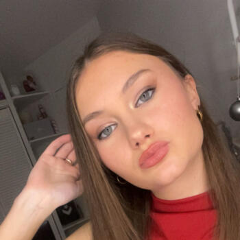 Babysitter Fontenay-le-Marmion: Solenn