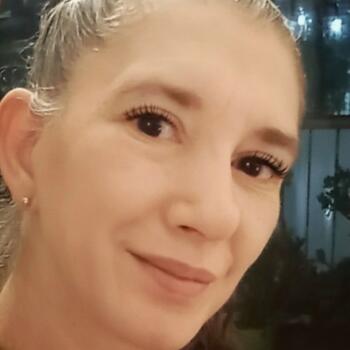 Niñera en Tapiales: Laura