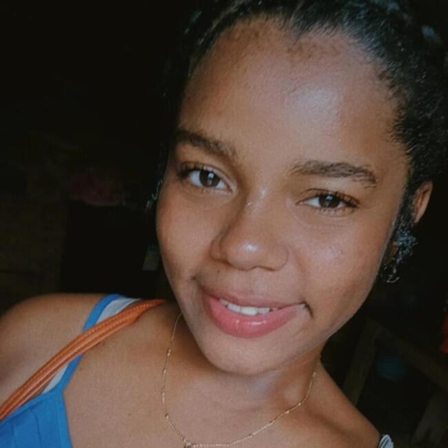 Babá em São Luís: Manuele