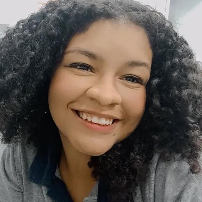 Babysitter in Pombal: Bárbara