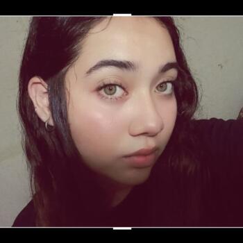 Babysitter Pomoca: Sara