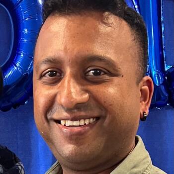 Babysitting job in Melbourne: babysitting job Nahid