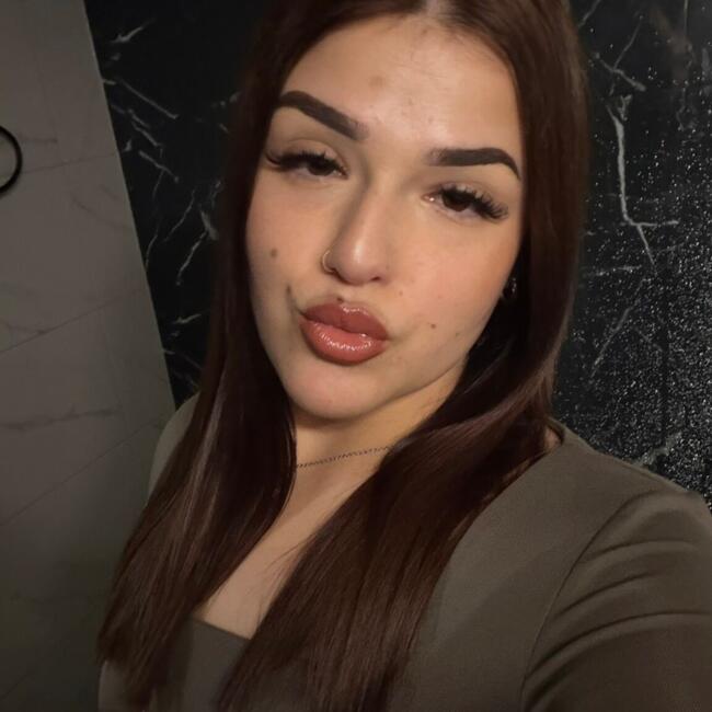 Babysitter in Ardon: Melanie