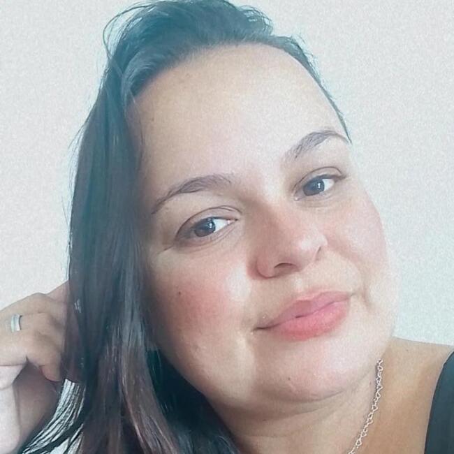 Babá em Recife: Camilla