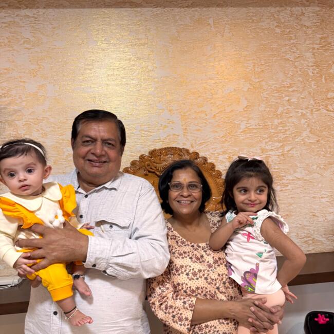 सिकंदराबाद में बेबीसिटिंग की नौकरी: Janak