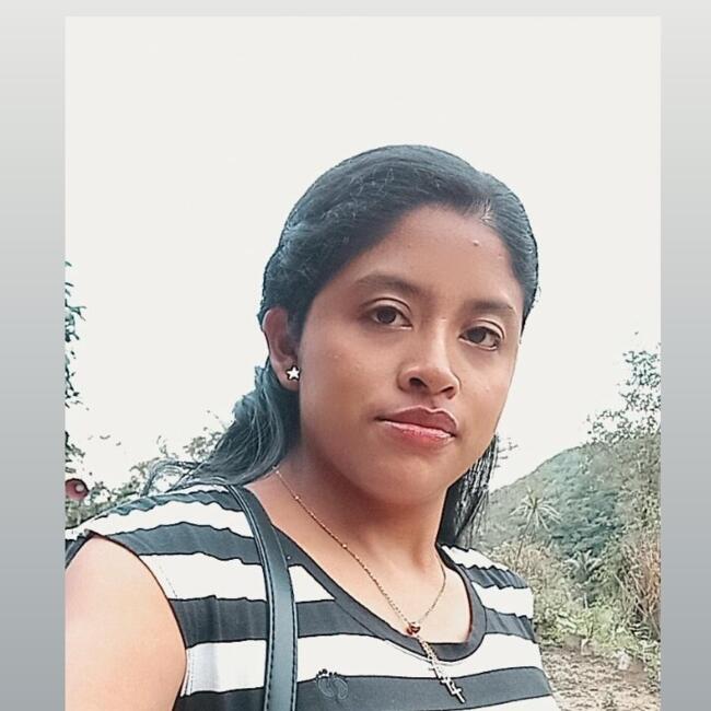 Babysitter in San Miguelito: Larixa