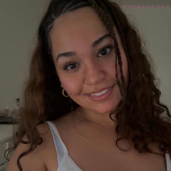 Babysitter in Toulon: Khetiya