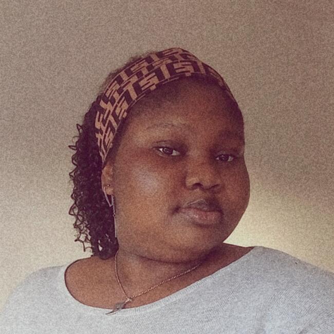 Babysitter in Gateshead: Genevieve Mesoma