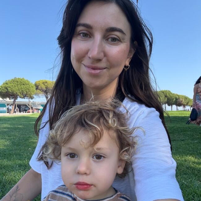 Trabalho de babysitting em Lisboa: Svetlana