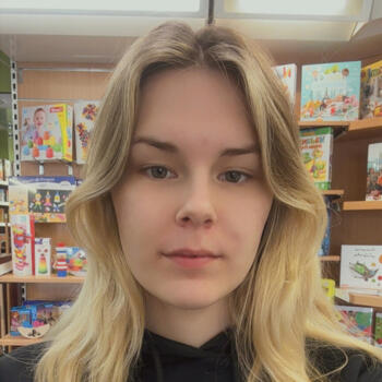 Babysitter Ostrava: Laura