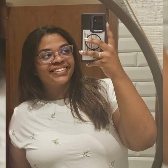 Babysitter in São Paulo: Brenda