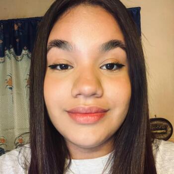 Babysitter in Caracas: Heilyn