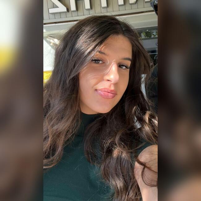 Babysitter στην περιοχή Αθήνα: Κωνσταντινα