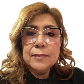 Niñera Corregidora: Irma