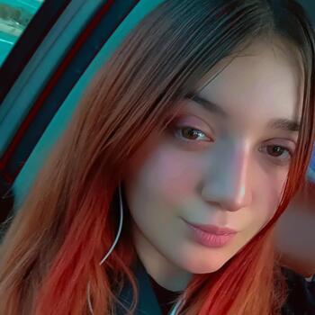 Canguro en Albacete: Daniela