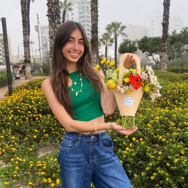 Babysitter in Lima Lima: Valeria Bautista Gil