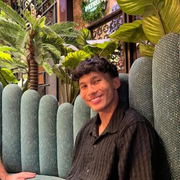 Babysitter in Weyersheim: Krittin