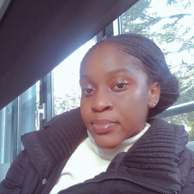 Babysitter in Massagno: Moyinoluwa