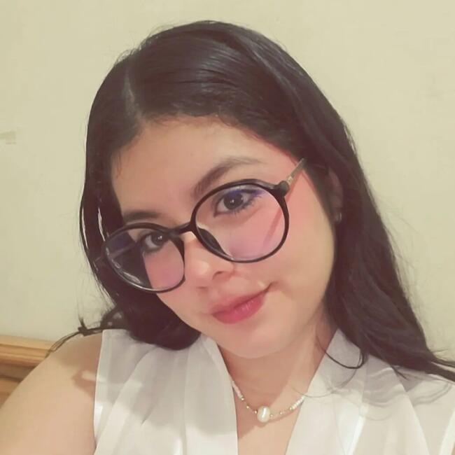 Babysitter in Manta: Valentina