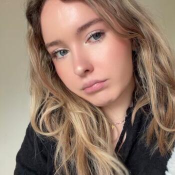 Babysitter Haubourdin: Clara